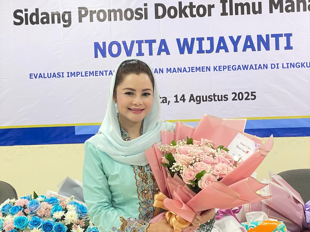 Novita Wijayanti & Model Kemandirian